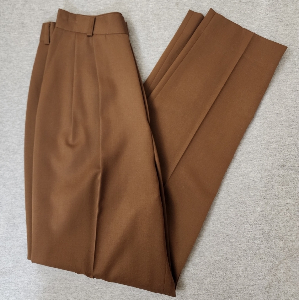 Classiques Entier 100% Wool Trousers in Rich Brown